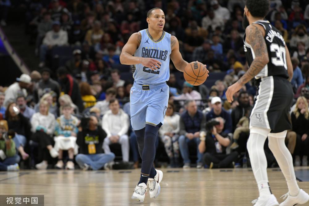 落后两球 落后两球